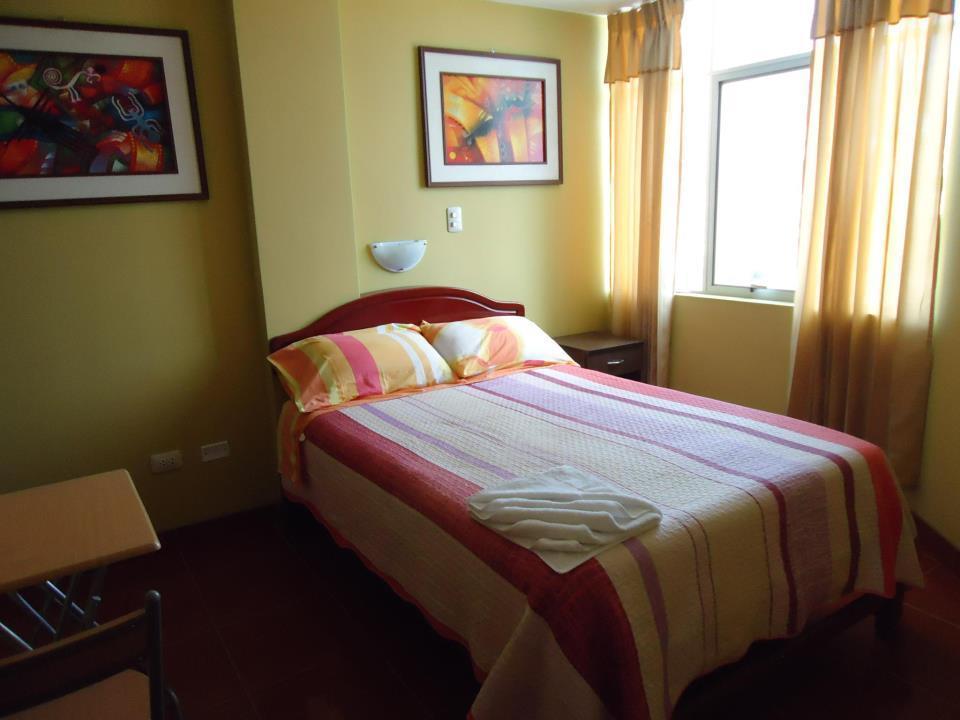 Hostal Puerto Ingles Ило Номер фото